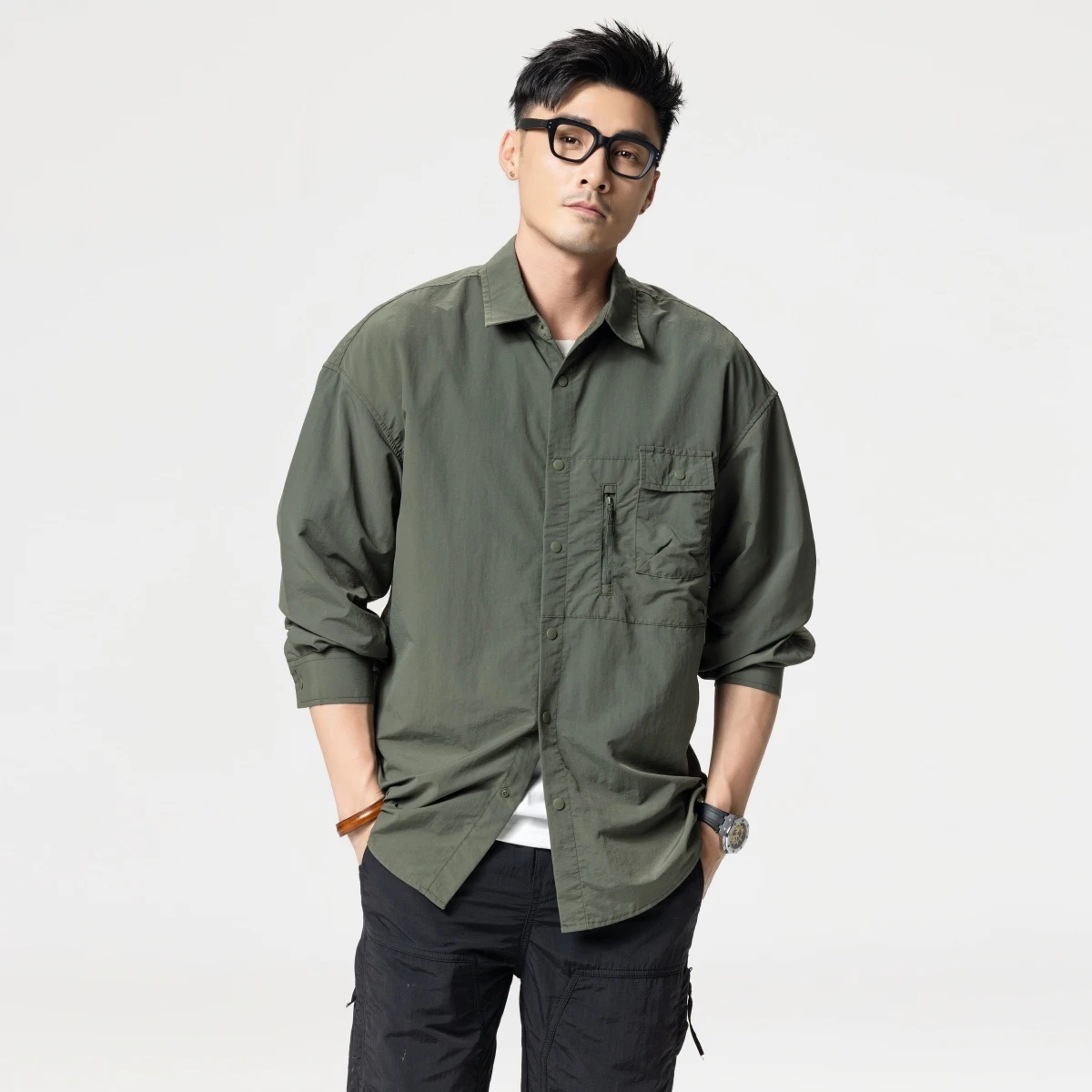 American-style High-Quality Work Shirt for Men Autumn Notched Collar Loose Casual Top Versatile Long-Sleeve Workwear Shirt
American-style High-Quality Work Shirt for Men Autumn Notched Collar Loose Casual Top Versatile Long-Sleeve Workwear Shirt