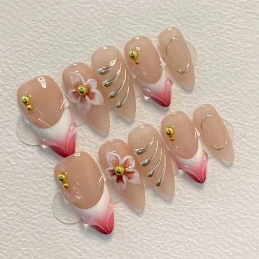24pcs European and American three-dimensional crow's feet gold hot stamping pure desire style nail art French handmade point drilling three-dimensional carved almond shaped wearing armor
24pcs European and American three-dimensional crow's feet gold hot stamping pure desire style nail art French handmade point drilling three-dimensional carved almond shaped wearing armor