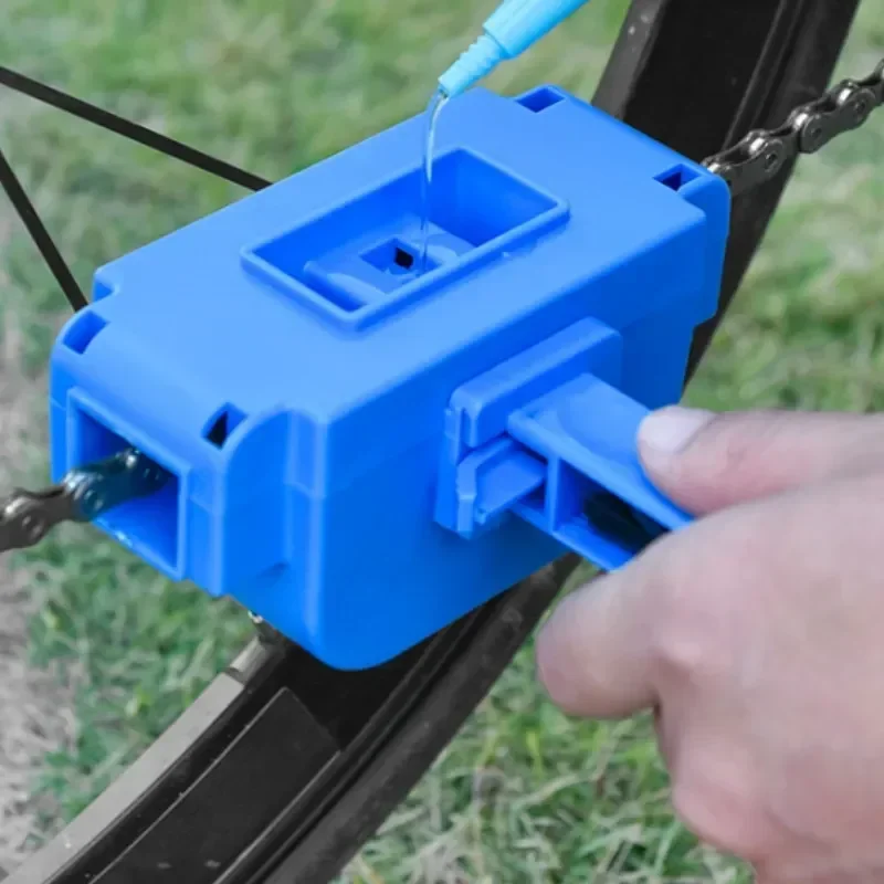 Bike Chain Scrubber Chain Brush Chain Gear Cleaner Bicycle Clean Tool Set Bike Maintenance Care Cleaner Accessories for Cycling
Bike Chain Scrubber Chain Brush Chain Gear Cleaner Bicycle Clean Tool Set Bike Maintenance Care Cleaner Accessories for Cycling