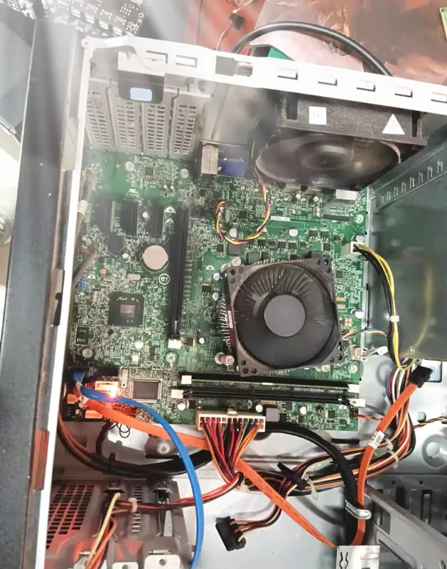 M5DCD для материнской платы Dell OptiPlex 390 620 MT MIH61R 10097-1
M5DCD для материнской платы Dell OptiPlex 390 620 MT MIH61R 10097-1