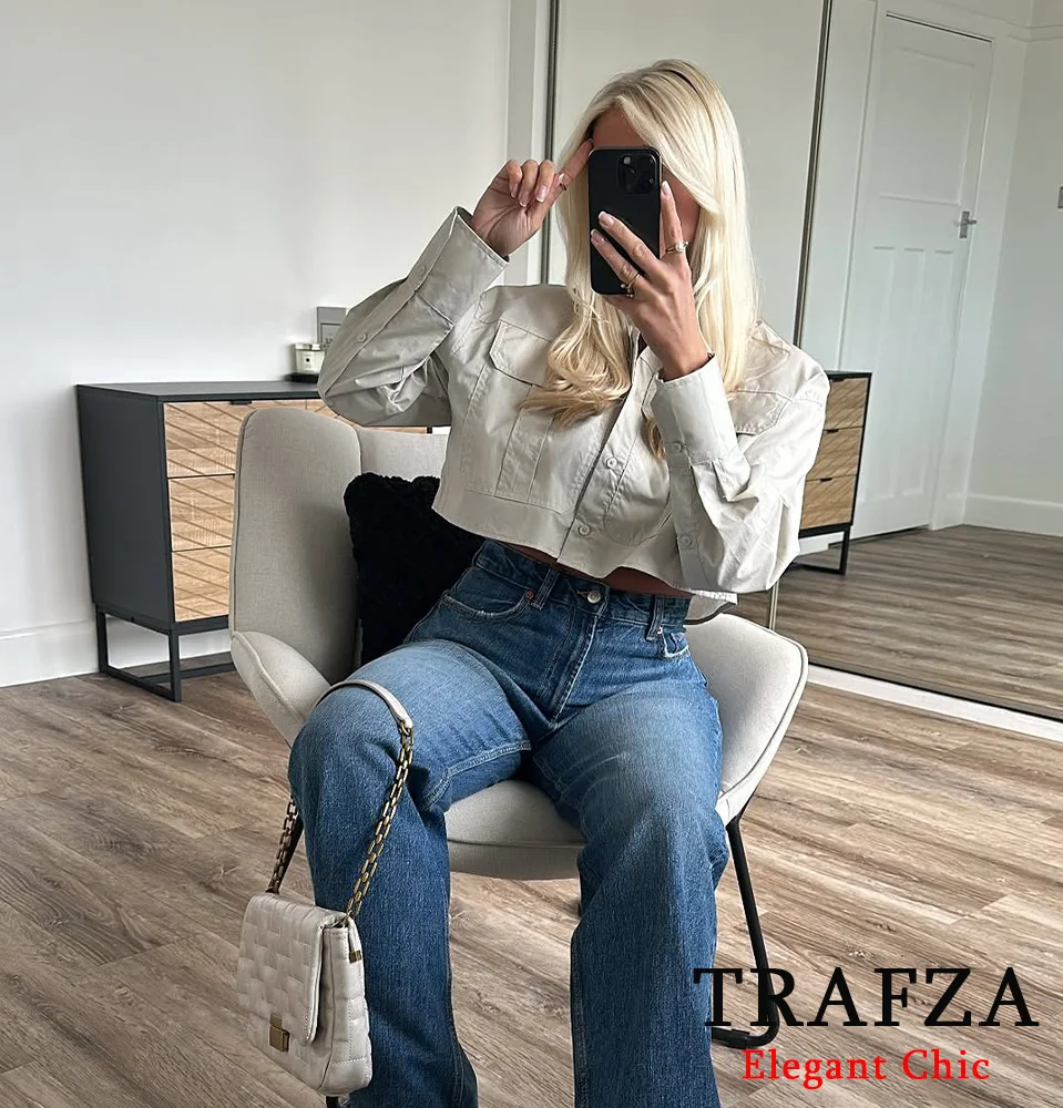 TRAFZA Women Casual Short Shirt Lapel Buttons Pockets Long Sleeve Shirt New 2025 Fashion Spring Summer High Street Simple Shirt
TRAFZA Women Casual Short Shirt Lapel Buttons Pockets Long Sleeve Shirt New 2025 Fashion Spring Summer High Street Simple Shirt