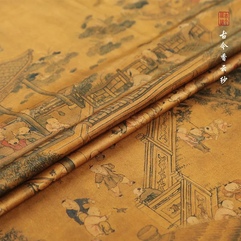 Lake Silk heavy satin Hundred Pictures traditional Chinese style handcrafted Xiangyunsha fabric cheongsam
Lake Silk heavy satin Hundred Pictures traditional Chinese style handcrafted Xiangyunsha fabric cheongsam