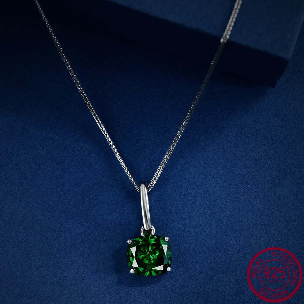 New S925 pure silver simple and versatile 6ct fat square 10 * 11 dark green versatile necklace 40+3cm wedding jewelry
New S925 pure silver simple and versatile 6ct fat square 10 * 11 dark green versatile necklace 40+3cm wedding jewelry