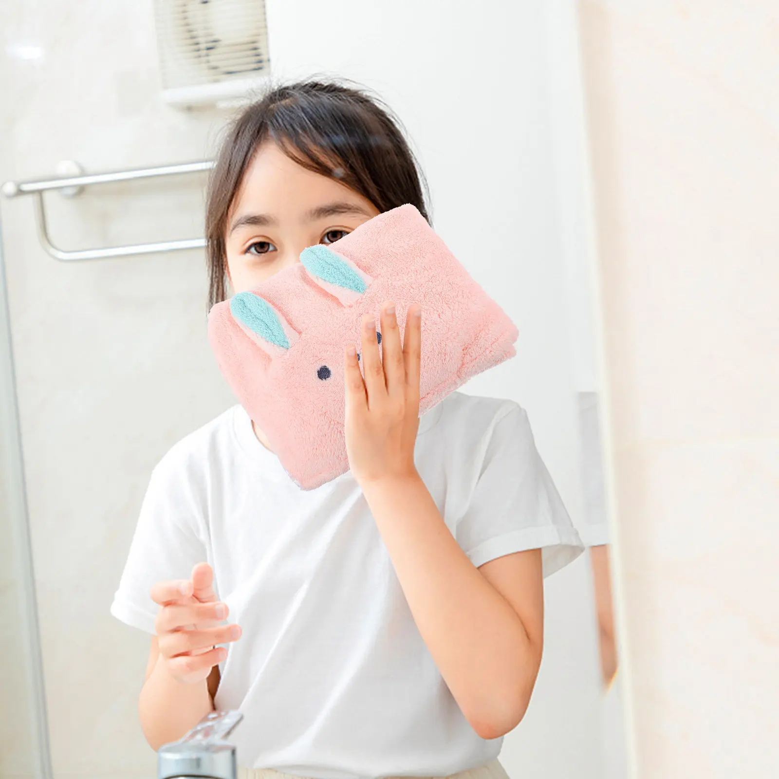 3Pcs Coral Fleece Towels Soft Skin-Friendly Water Absorbent Quick Dry Face Washing Towels for Kids Home Bath Use
3Pcs Coral Fleece Towels Soft Skin-Friendly Water Absorbent Quick Dry Face Washing Towels for Kids Home Bath Use