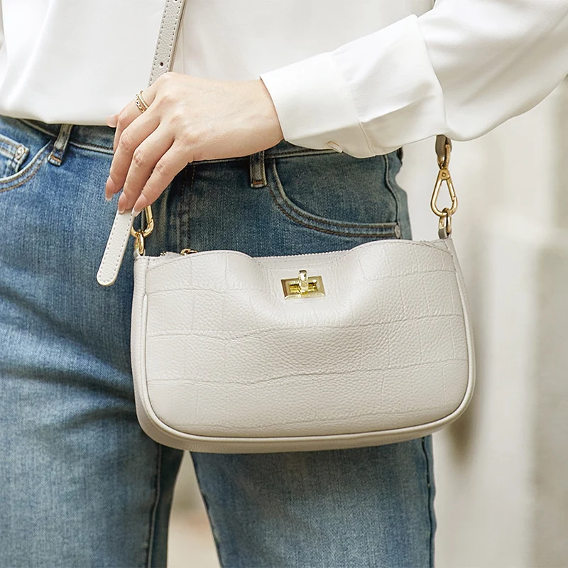 ZOOLER New Designed Real Genuine Leather Bag Crossbody Women Messenger Bag Crossbody Solid Female White Purses Top Sales #ml617
ZOOLER New Designed Real Genuine Leather Bag Crossbody Women Messenger Bag Crossbody Solid Female White Purses Top Sales #ml617