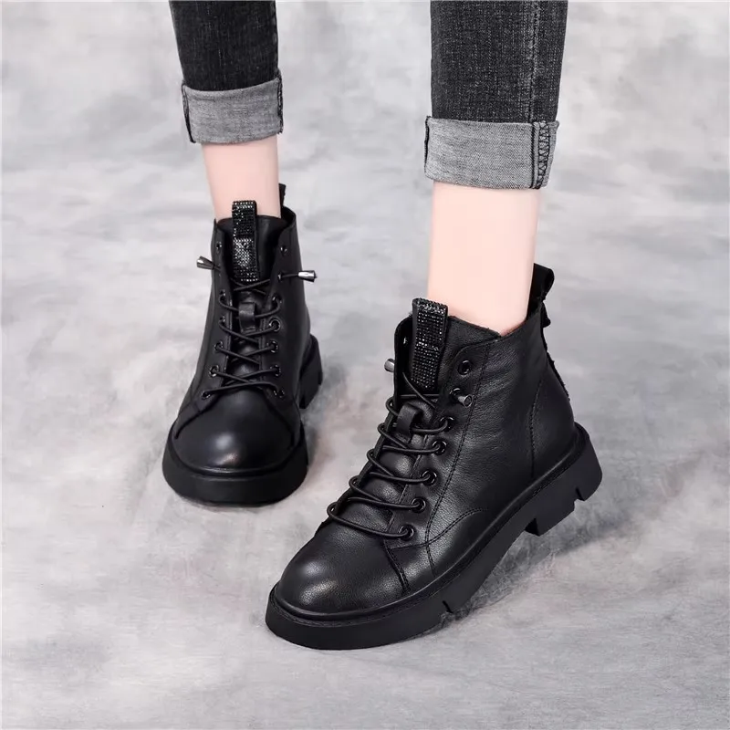 GKTINOO 2025 новые женские ботильоны из натуральной кожи, плюшевая обувь на мягкой подошве, женская зимняя теплая обувь, модные короткие сапоги для женщин
GKTINOO 2025 новые женские ботильоны из натуральной кожи, плюшевая обувь на мягкой подошве, женская зимняя теплая обувь, модные короткие сапоги для женщин