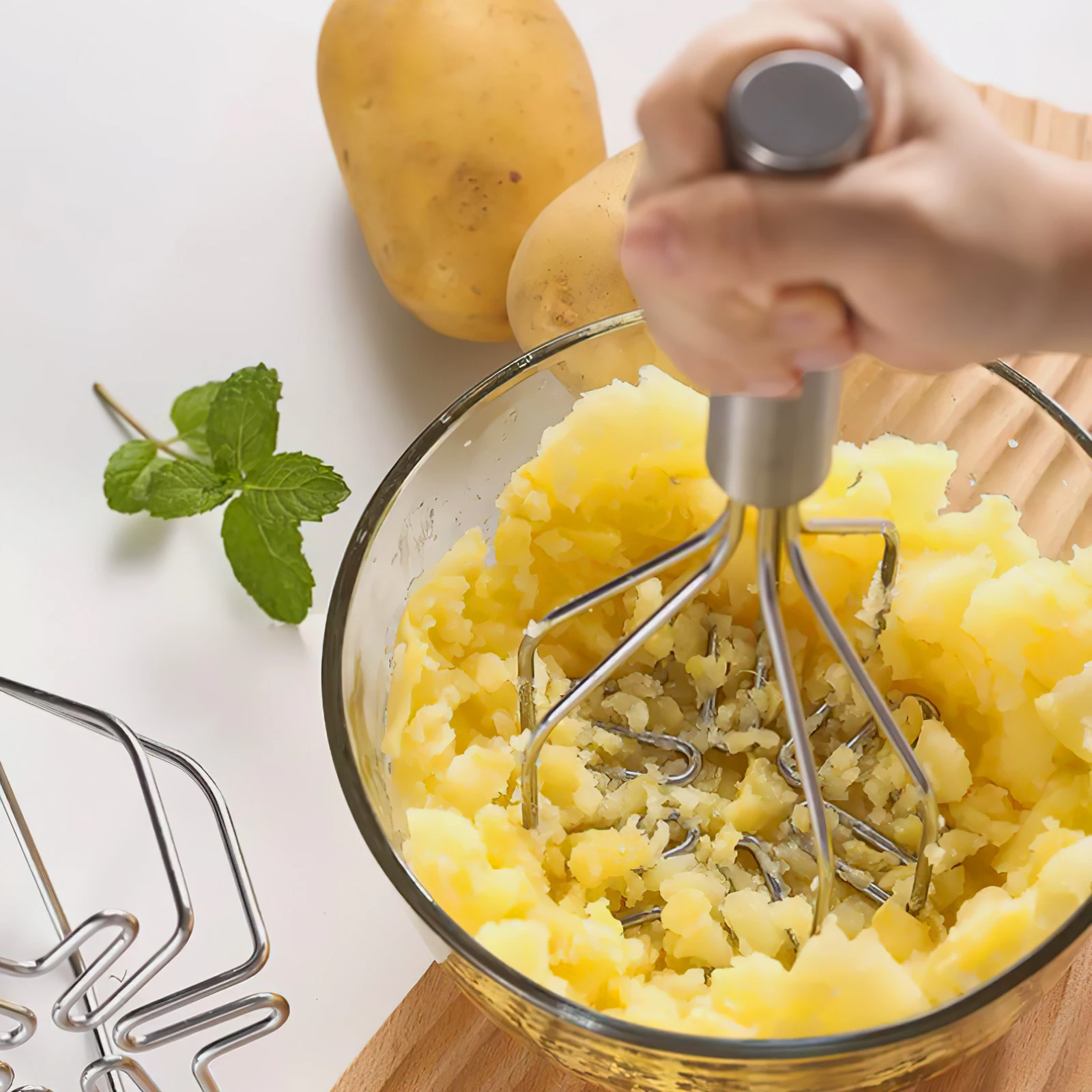 Stainless Steel Potato Masher Long Handle Mashing Vegetable Fruit Bean Crusher Kitchen Gadgets For Home Restaurant Use Avocado
Stainless Steel Potato Masher Long Handle Mashing Vegetable Fruit Bean Crusher Kitchen Gadgets For Home Restaurant Use Avocado
