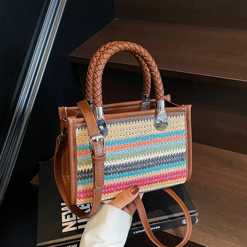 Designer Women Shoulder Bag Fashion Woven Handbag Purse Small Square Crossbody Bags 2025 Brand Straw Tote Bag Classic Ladies Bag
Designer Women Shoulder Bag Fashion Woven Handbag Purse Small Square Crossbody Bags 2025 Brand Straw Tote Bag Classic Ladies Bag