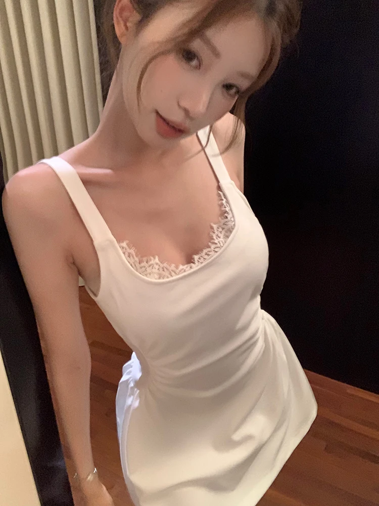 Pure Desire Lace Trim Halter Dress Women's Sexy A-Line Skirt Korean Style Summer Slimming Short Dress Commute Wear
Pure Desire Lace Trim Halter Dress Women's Sexy A-Line Skirt Korean Style Summer Slimming Short Dress Commute Wear
