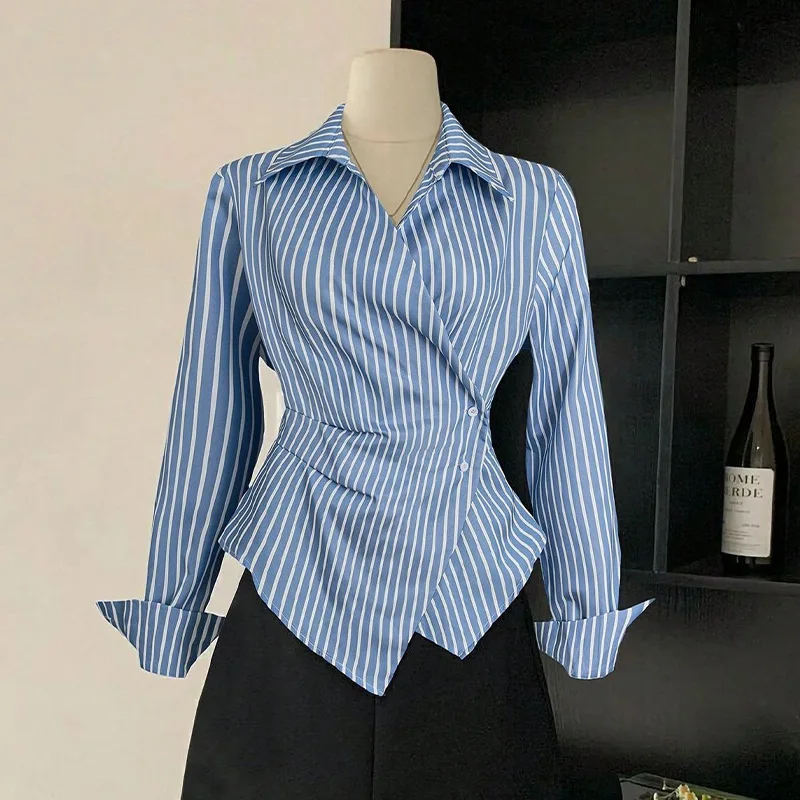 Elegant Striped Print Blouse Women 2025 Autumn Winter Long-sleeved Slim Irregular Shirt Tops Casual
Elegant Striped Print Blouse Women 2025 Autumn Winter Long-sleeved Slim Irregular Shirt Tops Casual
