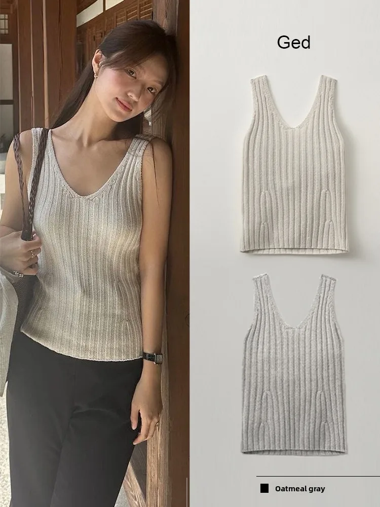 Geng Knitted Bal Vest Women's Deep V-ne Belted Svel ort Top Spring Summer New Sle Small ence
Geng Knitted Bal Vest Women's Deep V-ne Belted Svel ort Top Spring Summer New Sle Small ence