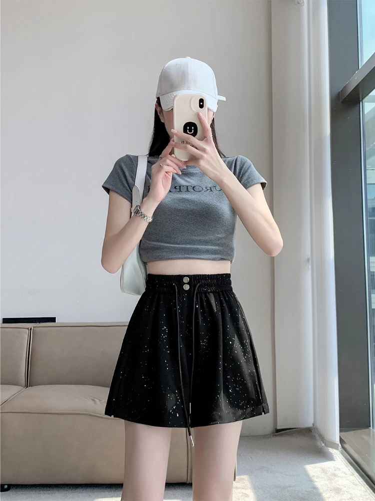 Women's Black Sparkle Shorts High Waist Wide Leg 2026 Summer Thin Stretch Slender Fit Denim
Women's Black Sparkle Shorts High Waist Wide Leg 2026 Summer Thin Stretch Slender Fit Denim