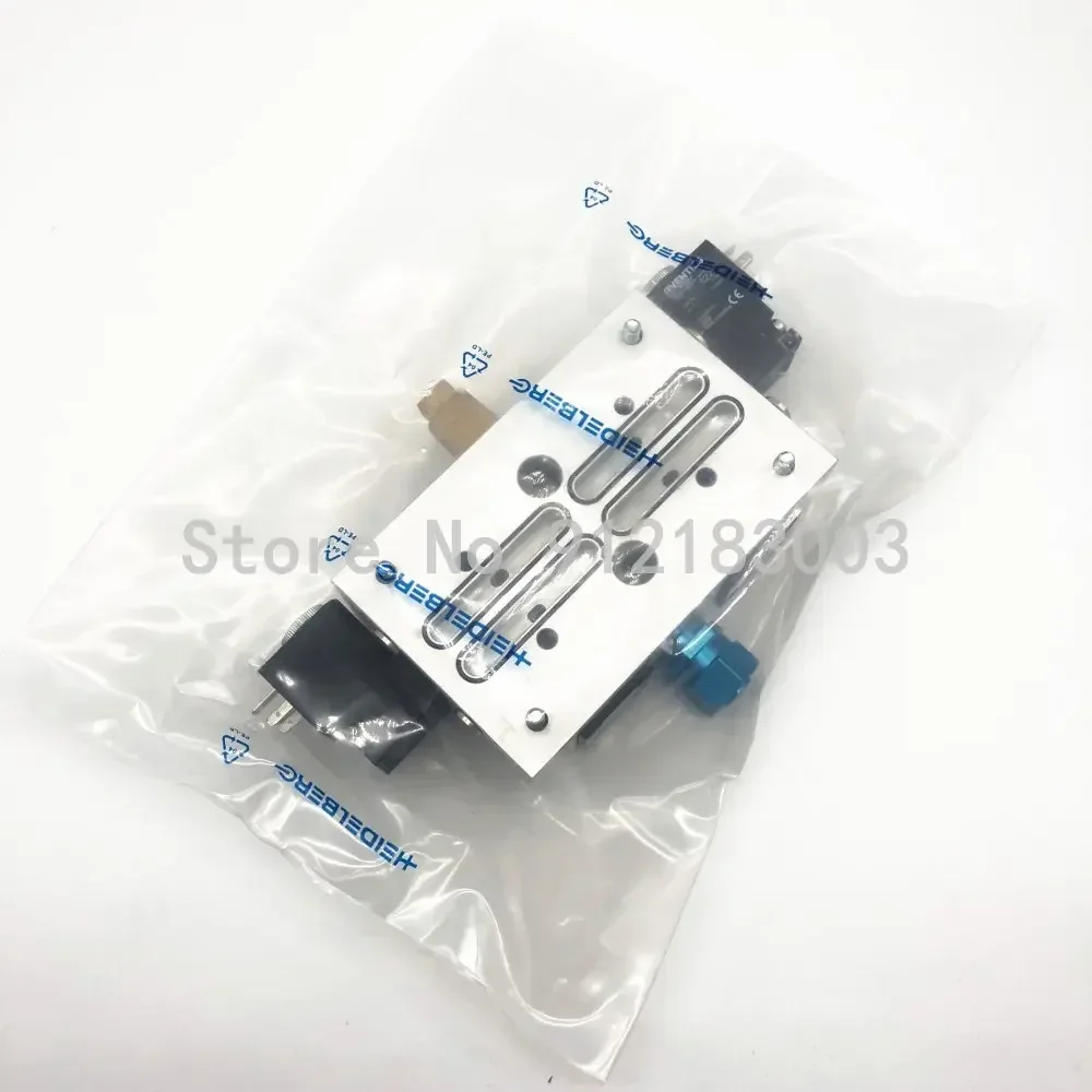 323799103 Комбинированный цилиндр давления C2.184.1051 Электромагнитный клапан для деталей офсетной печатной машины Heidelberg
323799103 Комбинированный цилиндр давления C2.184.1051 Электромагнитный клапан для деталей офсетной печатной машины Heidelberg