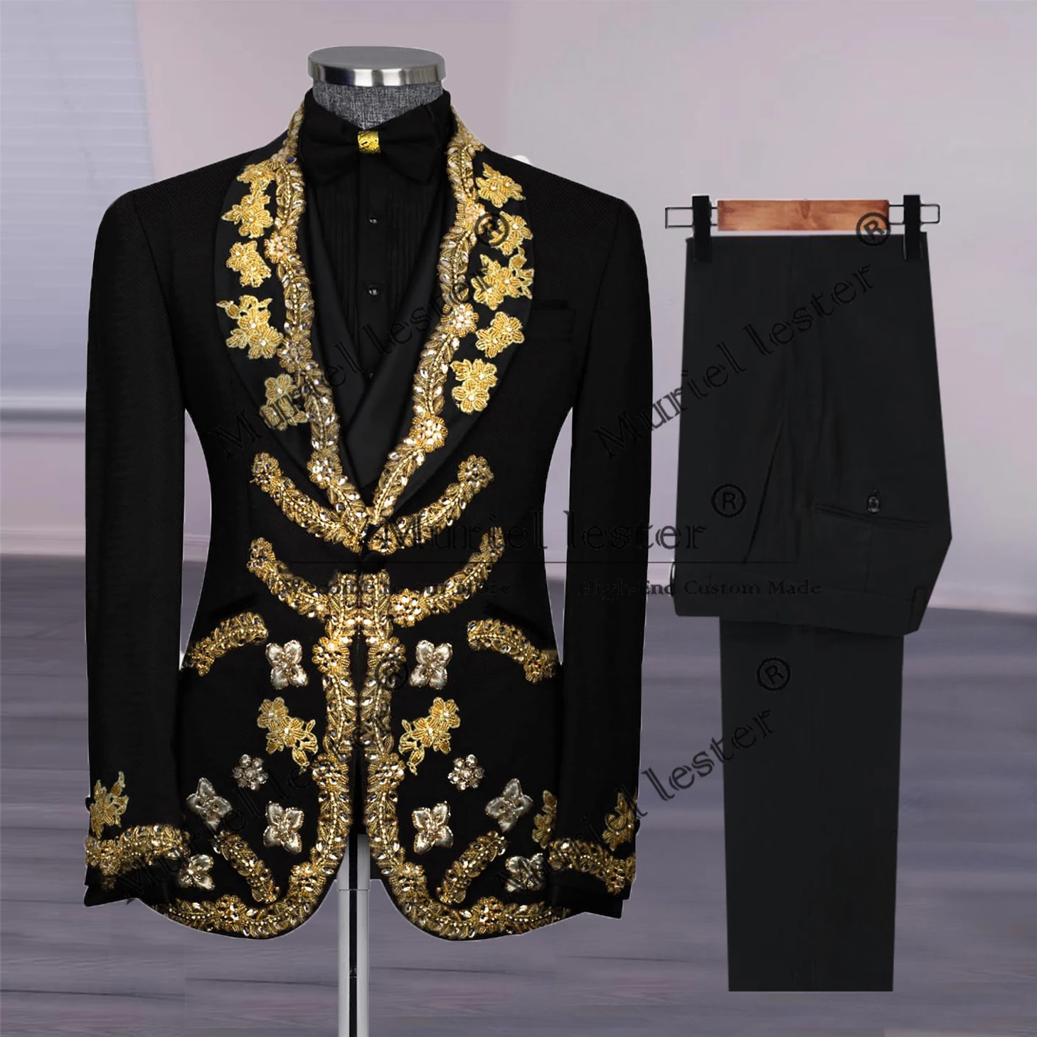 Sparkly Beaded Appliques Wedding Suits For Men Slim Fit Single Breasted Prom Blazers Customized 2 Pieces Groom Tuxedos Dresses
Sparkly Beaded Appliques Wedding Suits For Men Slim Fit Single Breasted Prom Blazers Customized 2 Pieces Groom Tuxedos Dresses