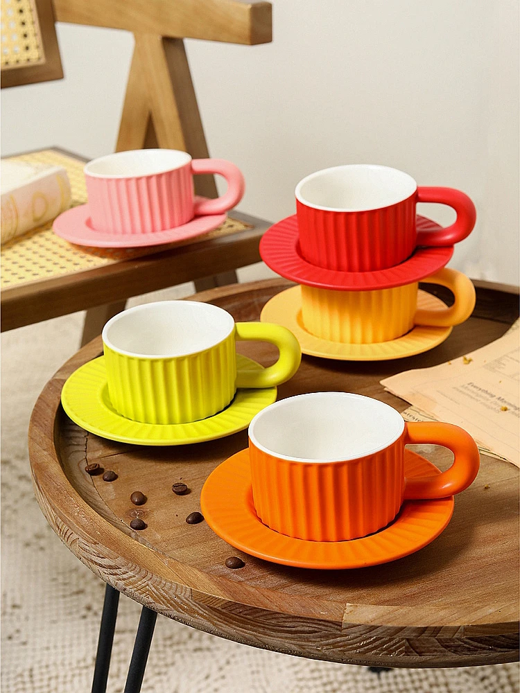 New aron Colored Cerc Matte Coffee Cup And Plate Set 250ml Small Luxury Home Breakfast Cup Nordic Sle Geometric Pattern
New aron Colored Cerc Matte Coffee Cup And Plate Set 250ml Small Luxury Home Breakfast Cup Nordic Sle Geometric Pattern