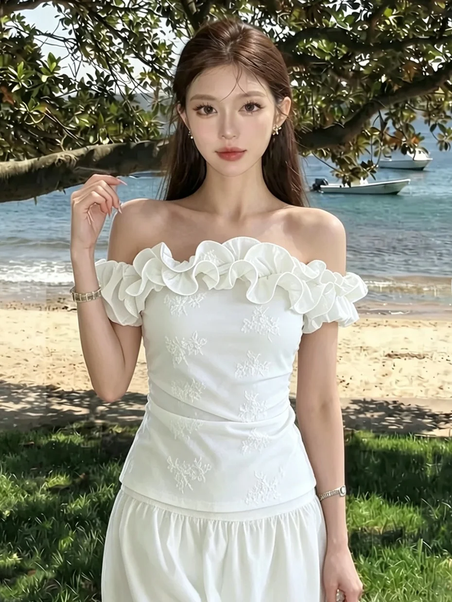 Sweet Style White Off-Shoulder Blouse Women Summer Floral Lace Trim Shirt Korean Version Slim Fit Short Sleeve Daily Wear
Sweet Style White Off-Shoulder Blouse Women Summer Floral Lace Trim Shirt Korean Version Slim Fit Short Sleeve Daily Wear