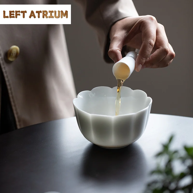 White Porcelain Petal Tea Wash Sweet White Small Teacup Wash Ceramic Jianshui Tea Tank Kung Fu Wash Bowl Tea
White Porcelain Petal Tea Wash Sweet White Small Teacup Wash Ceramic Jianshui Tea Tank Kung Fu Wash Bowl Tea
