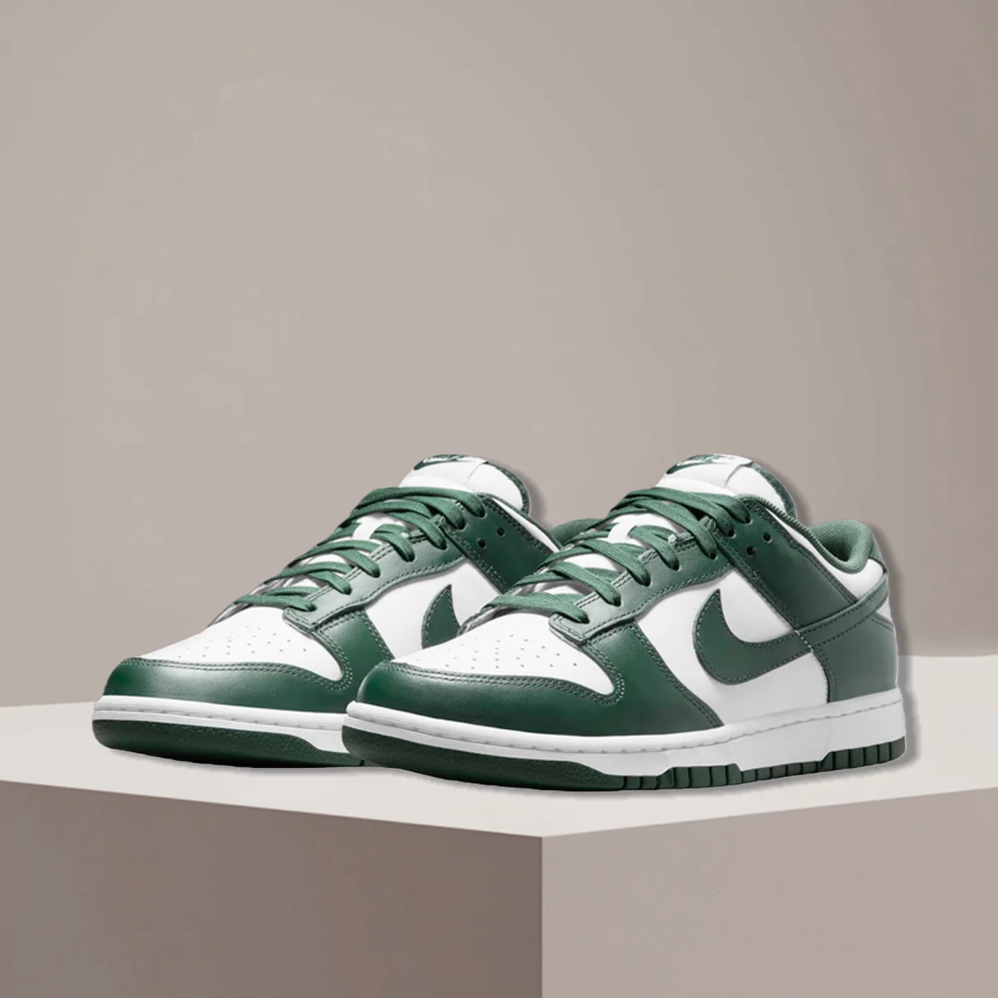 Nike Dunk Unisex Casual Sneakers Cushioned Comfort, Versatile Retro Sports Shoes DD1391-101
Nike Dunk Unisex Casual Sneakers Cushioned Comfort, Versatile Retro Sports Shoes DD1391-101