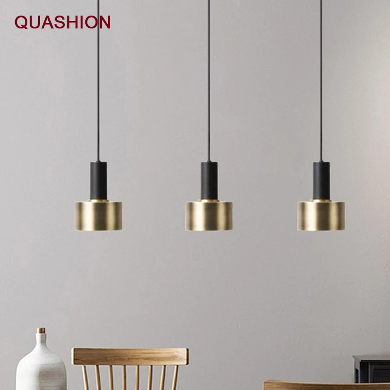 Single small pendant light Nordic pendant light creative personality hallway bar simple LED luxury design bedroom bedside lamp
Single small pendant light Nordic pendant light creative personality hallway bar simple LED luxury design bedroom bedside lamp