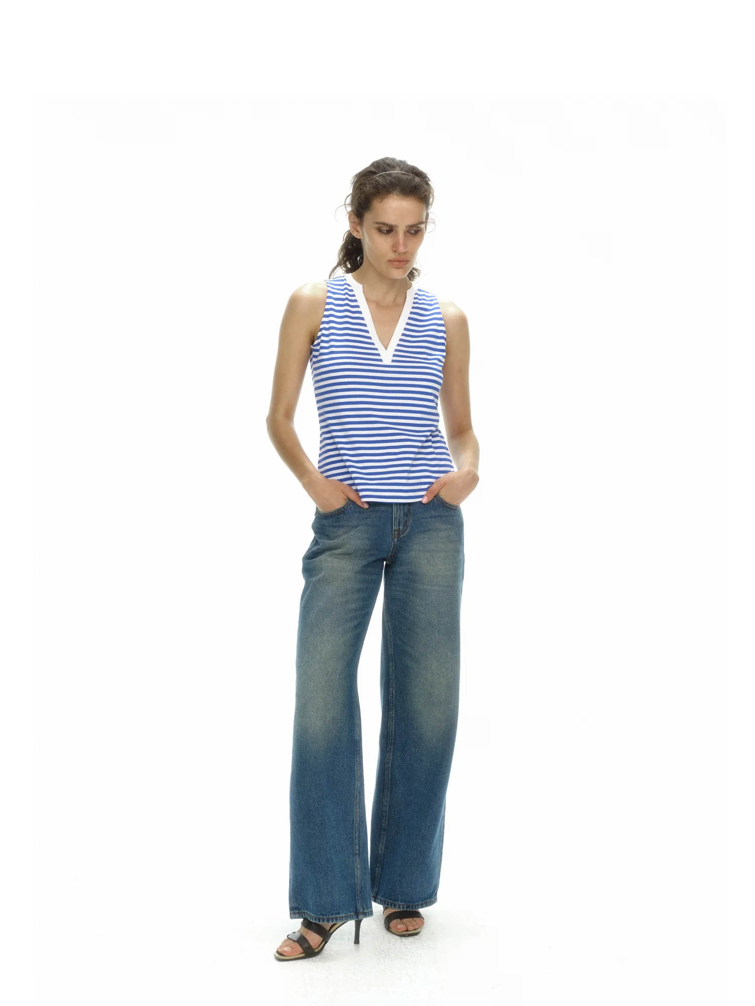 Slim Fit Navy Blue Striped V Neck Patchwork Sleeveless Top Women's Commute Style Cotton Blend Summer Outerwear
Slim Fit Navy Blue Striped V Neck Patchwork Sleeveless Top Women's Commute Style Cotton Blend Summer Outerwear