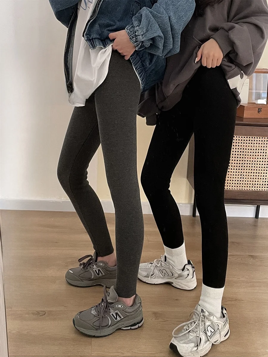 Sinbounboun женские леггинсы на подкладке с высокой талией, бархатные теплые осенне-зимние брюки из овчины с высокой талией
Sinbounboun женские леггинсы на подкладке с высокой талией, бархатные теплые осенне-зимние брюки из овчины с высокой талией