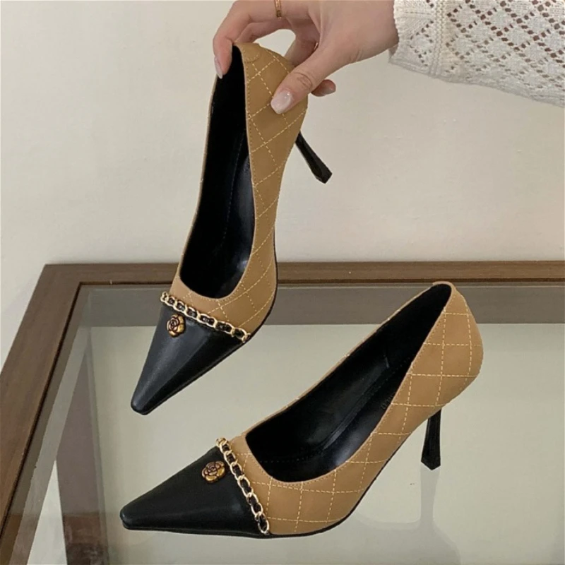 Metal Chain Brand Pointed Toe Heels for Women Metal Flower Shallow Designer Shoe Female Spring Autumn Fashion Office Women Heels
Metal Chain Brand Pointed Toe Heels for Women Metal Flower Shallow Designer Shoe Female Spring Autumn Fashion Office Women Heels