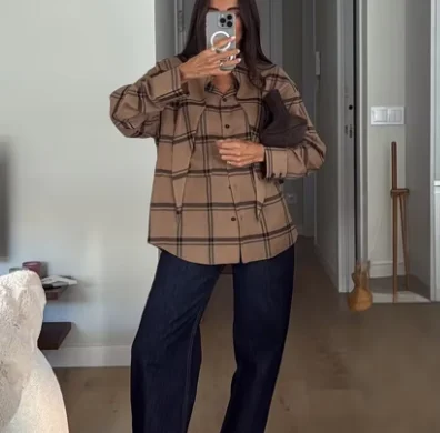 Brown Plaid Bow Tie Collar Shirt Loose Oversized Long Sleeve Single Breast Casual Vintage Check Blouse Valentine Gift 260701
Brown Plaid Bow Tie Collar Shirt Loose Oversized Long Sleeve Single Breast Casual Vintage Check Blouse Valentine Gift 260701