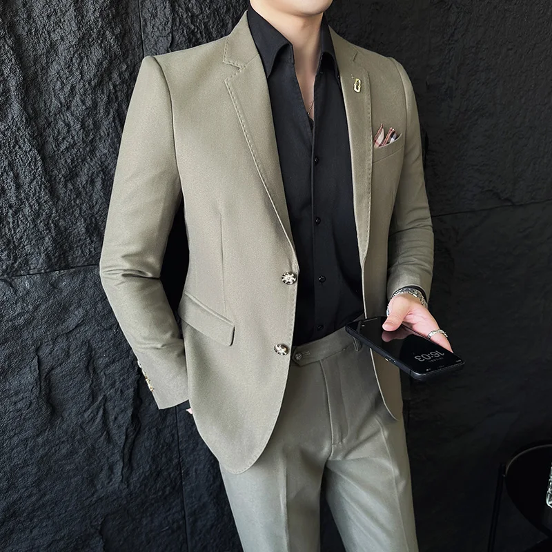 2023 New Two-button (suit + Trousers) High-end Men's Suit Solid Color Fashion Handsome Casual Slim Fashion Two-piece Suit
2023 New Two-button (suit + Trousers) High-end Men's Suit Solid Color Fashion Handsome Casual Slim Fashion Two-piece Suit