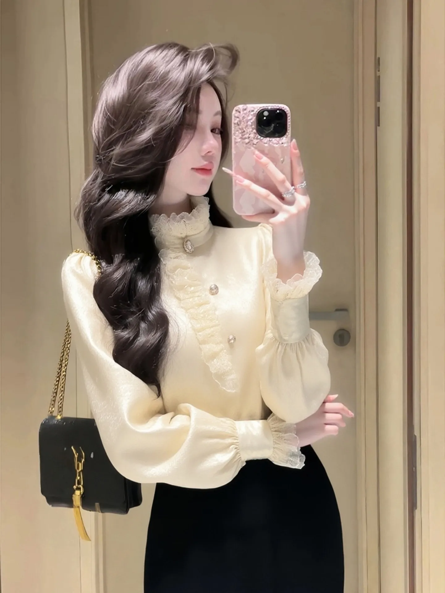 Уникальный красивый корейский Sle White Lace irt ort Winter Faion Внутренняя одежда Топ High End Sensation Ele Luxury
Уникальный красивый корейский Sle White Lace irt ort Winter Faion Внутренняя одежда Топ High End Sensation Ele Luxury