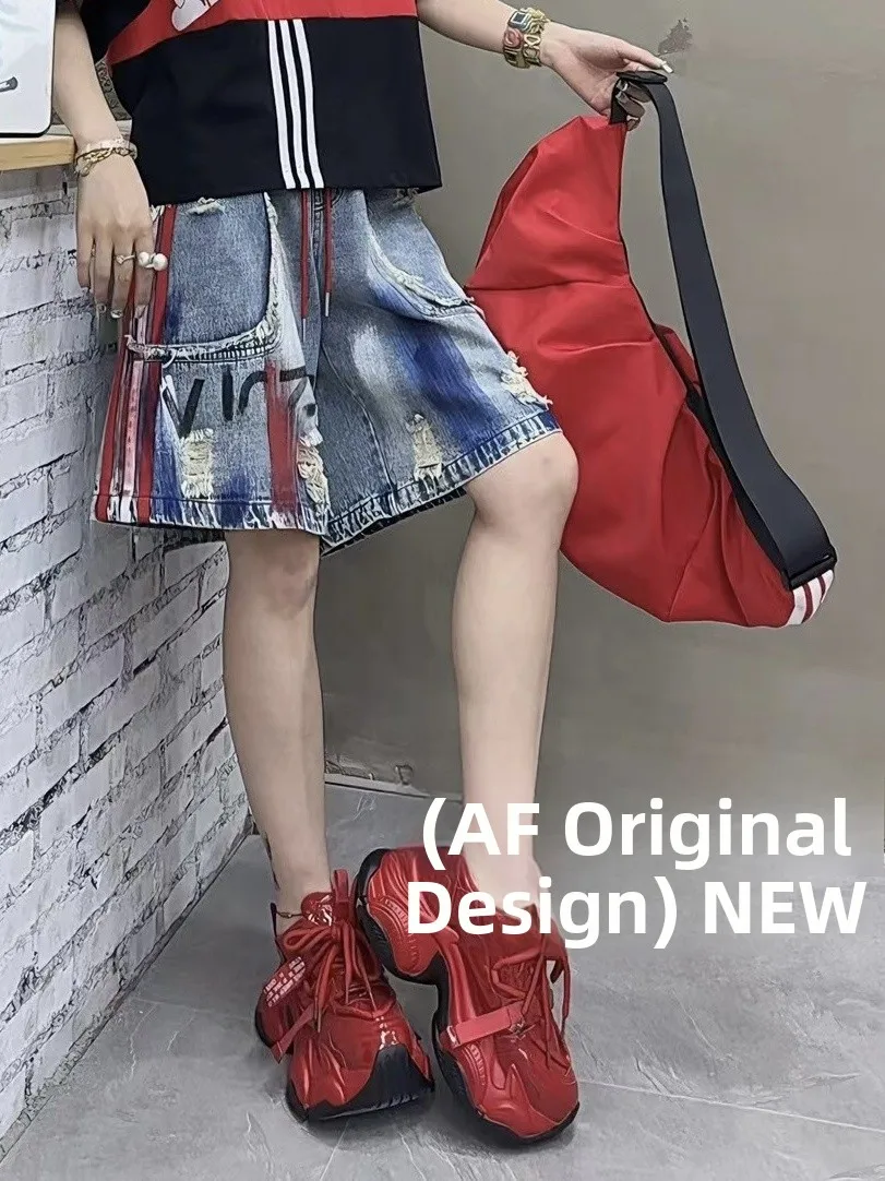 Trendy Women's Faded Hole Letter Print Graffiti Dyeing Side Strip Shorts Summer New Arrival Cotton Natural Waist Drawstring
Trendy Women's Faded Hole Letter Print Graffiti Dyeing Side Strip Shorts Summer New Arrival Cotton Natural Waist Drawstring