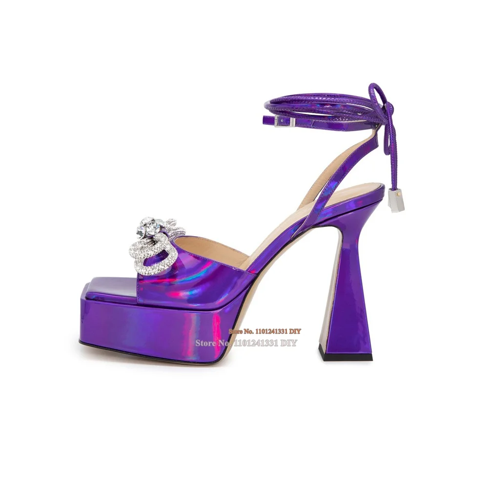 Double Bow Crystal Embellished Leather Platform Sandals Glitter High Heel Shoes Women Sky High Chunky Heeled Summer Party Shoes
Double Bow Crystal Embellished Leather Platform Sandals Glitter High Heel Shoes Women Sky High Chunky Heeled Summer Party Shoes