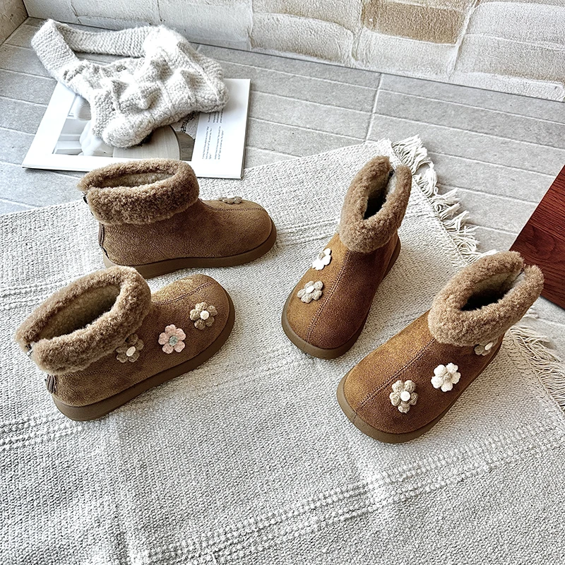 Kids Casual Boots Suede Warm Round Toes Children Short Boots Sweet Flowers 2026 New Fashion Girls Princess Boots Soft Bottom
Kids Casual Boots Suede Warm Round Toes Children Short Boots Sweet Flowers 2026 New Fashion Girls Princess Boots Soft Bottom