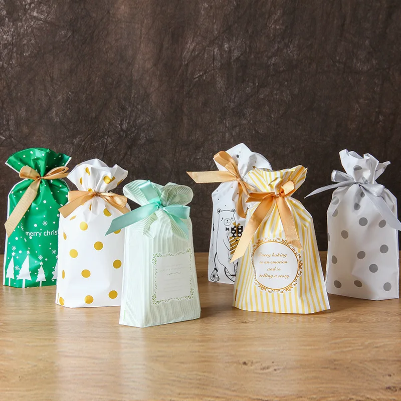 Custom Direct Supply Ribbon Drawstring Bags Holiday Packaging Bags Baking Pastry Cookie Bags Plastic Gif
Custom Direct Supply Ribbon Drawstring Bags Holiday Packaging Bags Baking Pastry Cookie Bags Plastic Gif