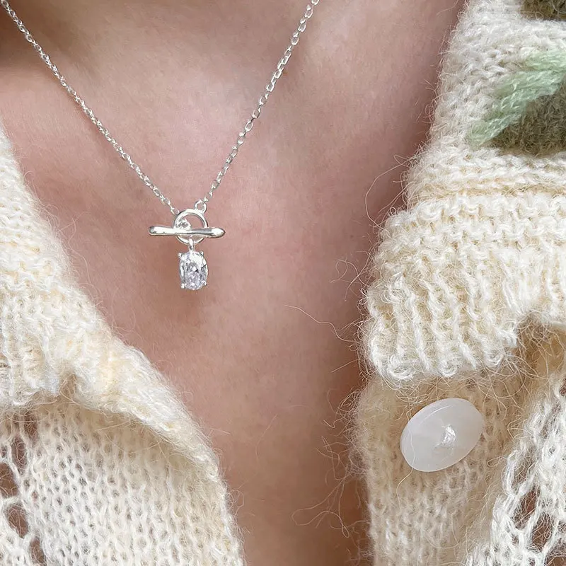 Silvology Genuine 925 Sterling Silver OT Oval Zircon Pendant Necklace for Women Elegant INS Style Necklace Female Fine Jewelry
Silvology Genuine 925 Sterling Silver OT Oval Zircon Pendant Necklace for Women Elegant INS Style Necklace Female Fine Jewelry