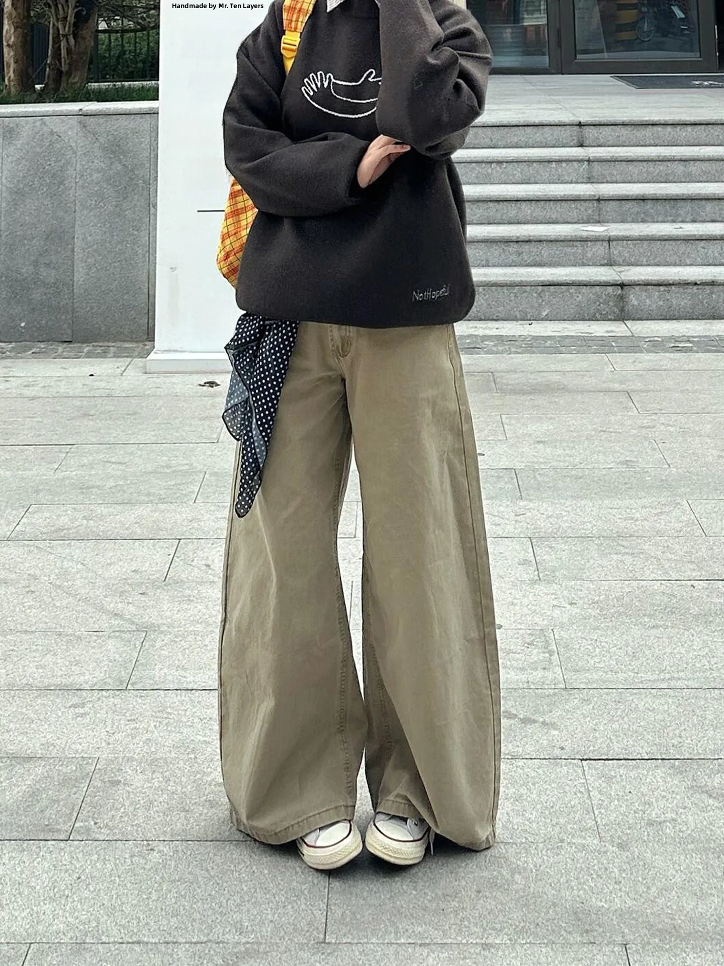 Джинсы женские больших размеров, американский стиль, цвет хаки, весенние, новые, свободные, прямые, зауженные, широкие штанины, с высокой талией
Джинсы женские больших размеров, американский стиль, цвет хаки, весенние, новые, свободные, прямые, зауженные, широкие штанины, с высокой талией