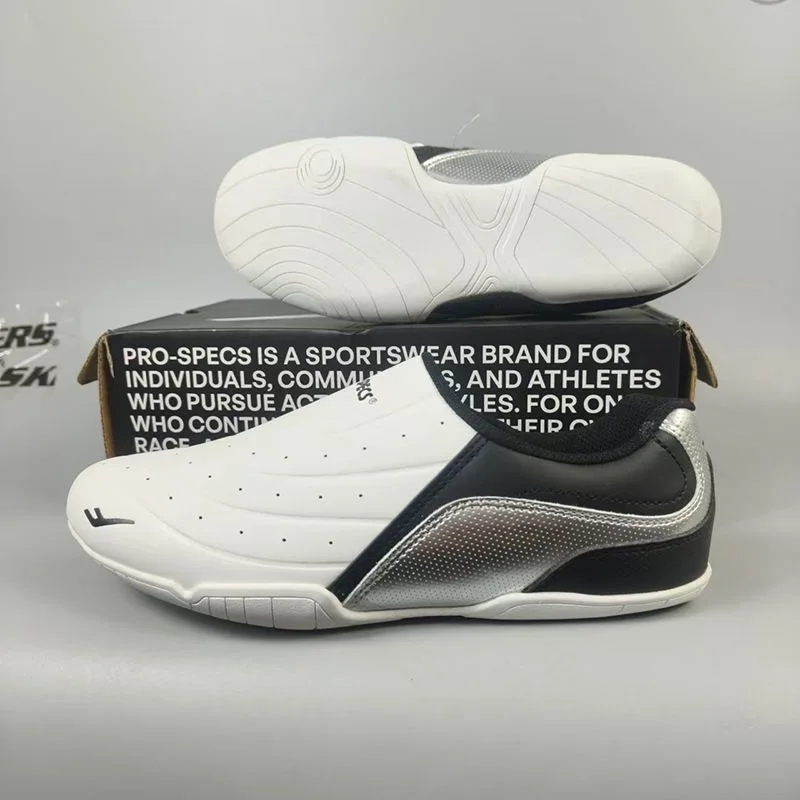 Professional Taekwondo Shoes Men Women White Martial Arts Shoes Unisex Comfortable Tai Chi shoe Couples KungFu Shoes
Professional Taekwondo Shoes Men Women White Martial Arts Shoes Unisex Comfortable Tai Chi shoe Couples KungFu Shoes