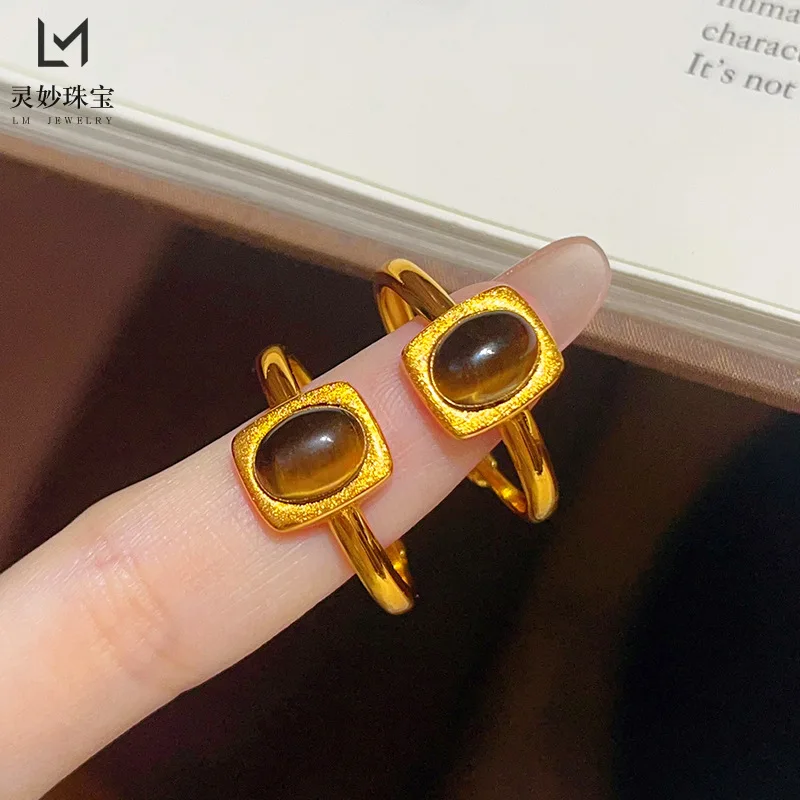 Ценный женский кольцо из золота 24K (AU999) с тигровым глазом — символ защиты, сохранение стоимости золота, выбор для коллекции
Ценный женский кольцо из золота 24K (AU999) с тигровым глазом — символ защиты, сохранение стоимости золота, выбор для коллекции