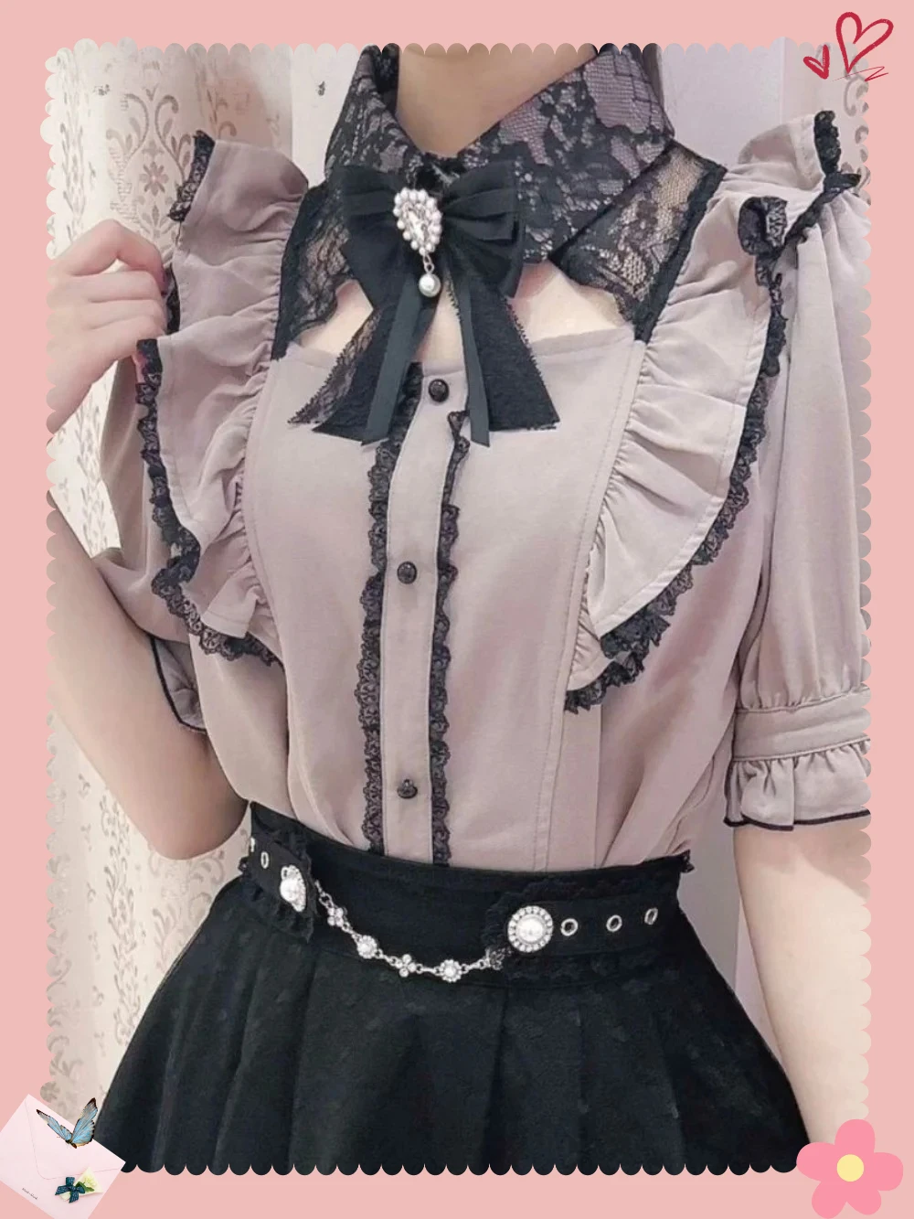 Mine Series Mass-produced White Shirt Japanese Elegant Lace Bow Tie Pleated Lace Short-sleeve Blouse Top Female Camisas De Mujer
Mine Series Mass-produced White Shirt Japanese Elegant Lace Bow Tie Pleated Lace Short-sleeve Blouse Top Female Camisas De Mujer