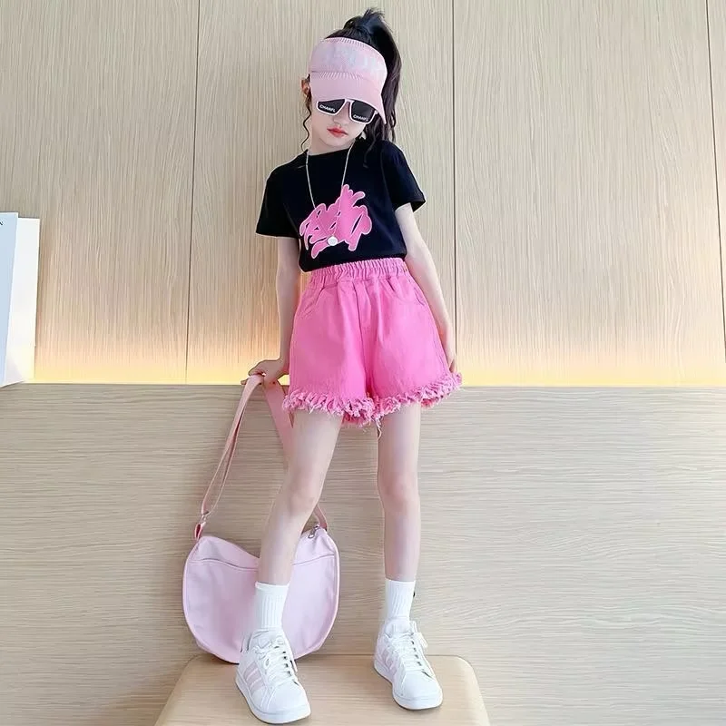 Children's Set Summer Outfit New Girls' Stylish Pure Cotton Short sleeved T-shirt+shorts Two-piece set 120-170CM
Children's Set Summer Outfit New Girls' Stylish Pure Cotton Short sleeved T-shirt+shorts Two-piece set 120-170CM
