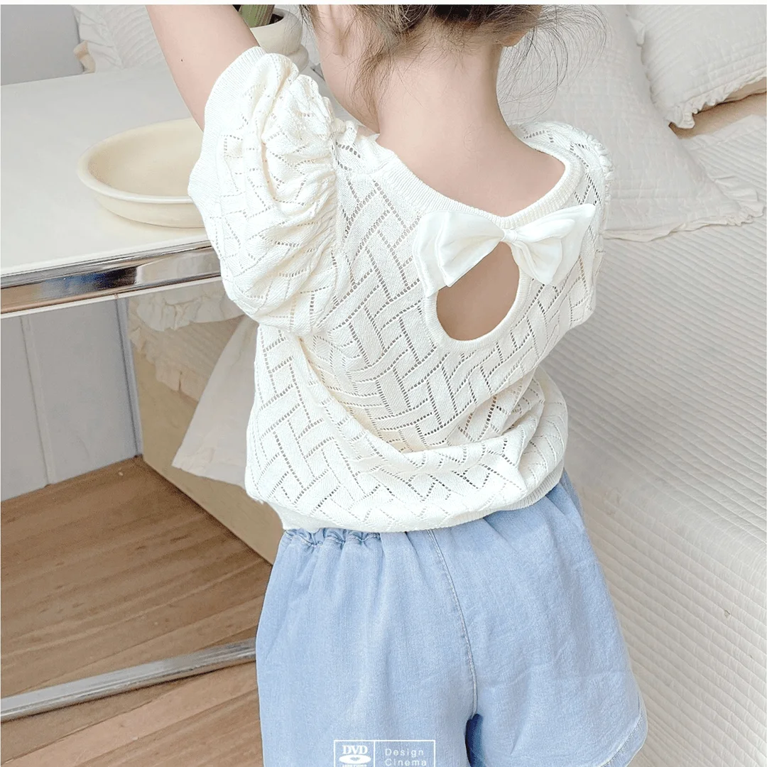 Girls' Short sleeved Ice Silk Thin Knitted Shirt Summer Fashion Children's Bow Hollow Bubble Sleeve T-shirt
Girls' Short sleeved Ice Silk Thin Knitted Shirt Summer Fashion Children's Bow Hollow Bubble Sleeve T-shirt