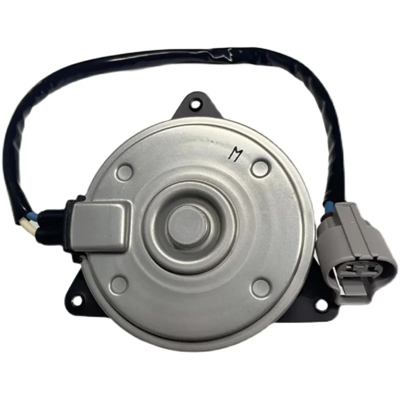 Cooling Radiator Fan Motor for Toyota Crown Reiz 2005 2006 2007 2008 2009 2010 2012 2013 2014 2015 2016 2017 2018 2019
Cooling Radiator Fan Motor for Toyota Crown Reiz 2005 2006 2007 2008 2009 2010 2012 2013 2014 2015 2016 2017 2018 2019
