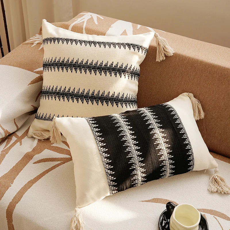 Premium Cotton Linen Cushion Cover American Jacquard Tassel Fringe Black Beige Boho Home Decor Sofa Pillow Case 60X60 Large Size
Premium Cotton Linen Cushion Cover American Jacquard Tassel Fringe Black Beige Boho Home Decor Sofa Pillow Case 60X60 Large Size