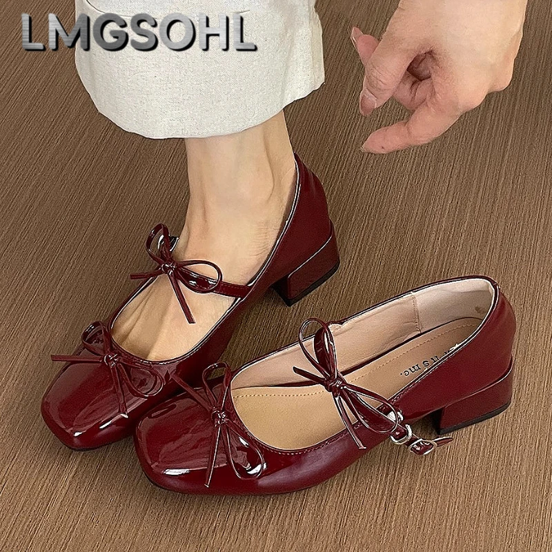 Bow Woman Chunky Marie Janes Shoes Elegant Square Toe Sandals 2025 Summer New Trend Women Shoes Lolita Party Leather Pumps Mujer
Bow Woman Chunky Marie Janes Shoes Elegant Square Toe Sandals 2025 Summer New Trend Women Shoes Lolita Party Leather Pumps Mujer