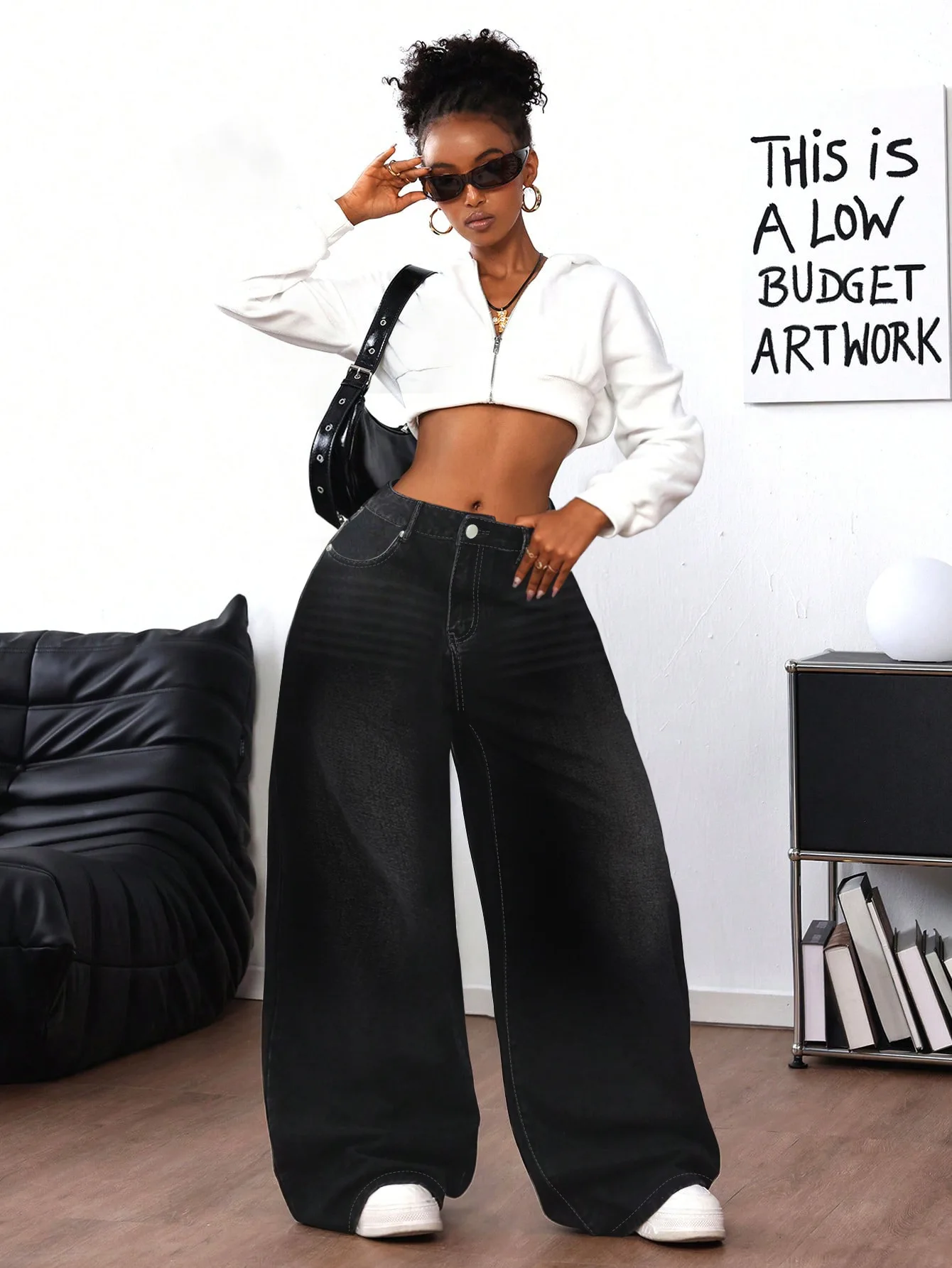 American Style Loose Wide Leg Low Waist Bell Bottom Jeans Women's Casual Washed Black Denim Pants Long Trousers
American Style Loose Wide Leg Low Waist Bell Bottom Jeans Women's Casual Washed Black Denim Pants Long Trousers