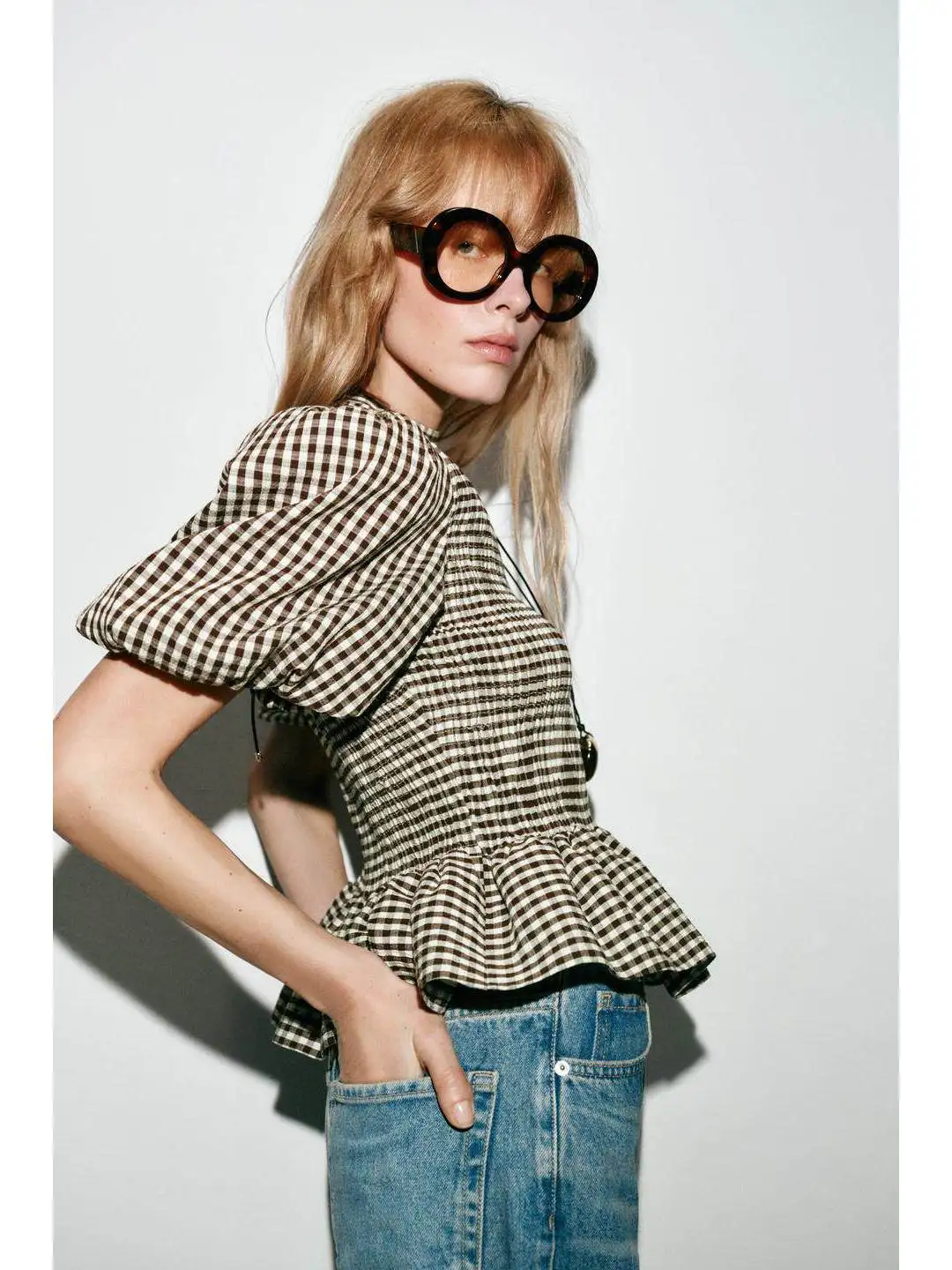 Elastic Bubble Sleeve round Neck Plaid Top Honeycomb Design French Style Slim Fit Women's Shirt Short Sleeve Breathable Skin-...
Elastic Bubble Sleeve round Neck Plaid Top Honeycomb Design French Style Slim Fit Women's Shirt Short Sleeve Breathable Skin-...
