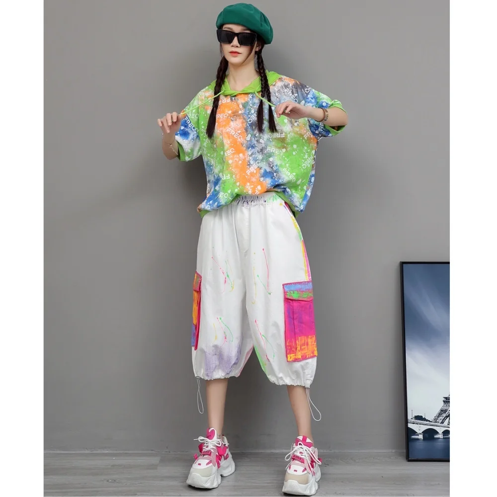 Youthful Stylish Women Summer Suit Color-blocked Graffiti Hooded T-shirt + Hand-painted Wide-leg Pant XY129
Youthful Stylish Women Summer Suit Color-blocked Graffiti Hooded T-shirt + Hand-painted Wide-leg Pant XY129