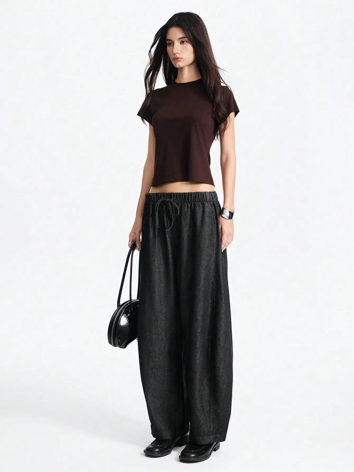 Retro street wash denim women's summer new style straight casual pants high waisted slimming wide leg pants
Retro street wash denim women's summer new style straight casual pants high waisted slimming wide leg pants