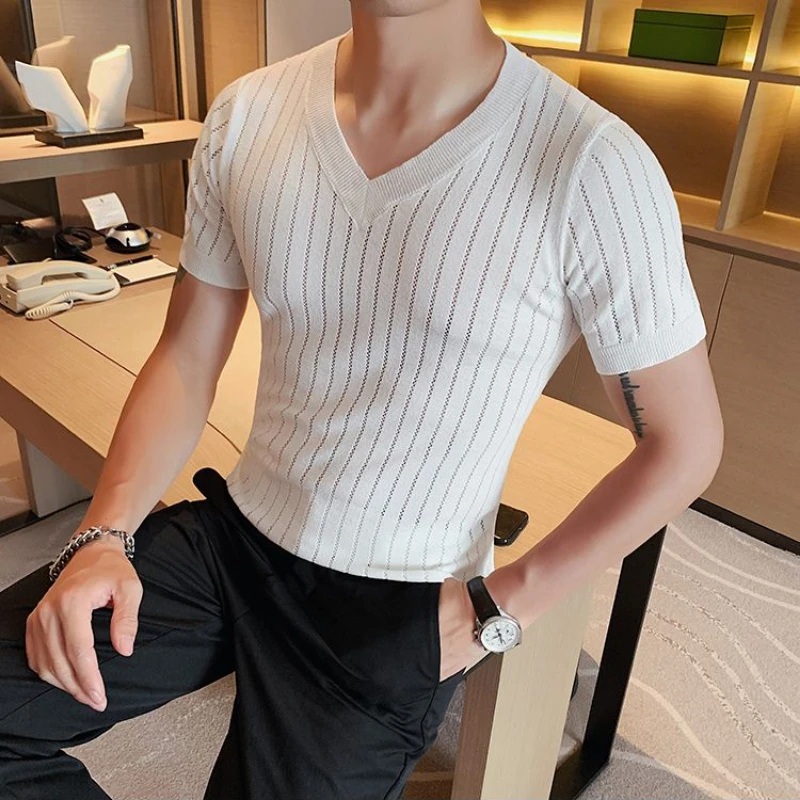 Luxury Summer V-neck T-shirt Men Short-sleeved Knit Thin Trend Casual High-end Ice Silk Tshirt Slim Tops Pullover Off White Tees
Luxury Summer V-neck T-shirt Men Short-sleeved Knit Thin Trend Casual High-end Ice Silk Tshirt Slim Tops Pullover Off White Tees