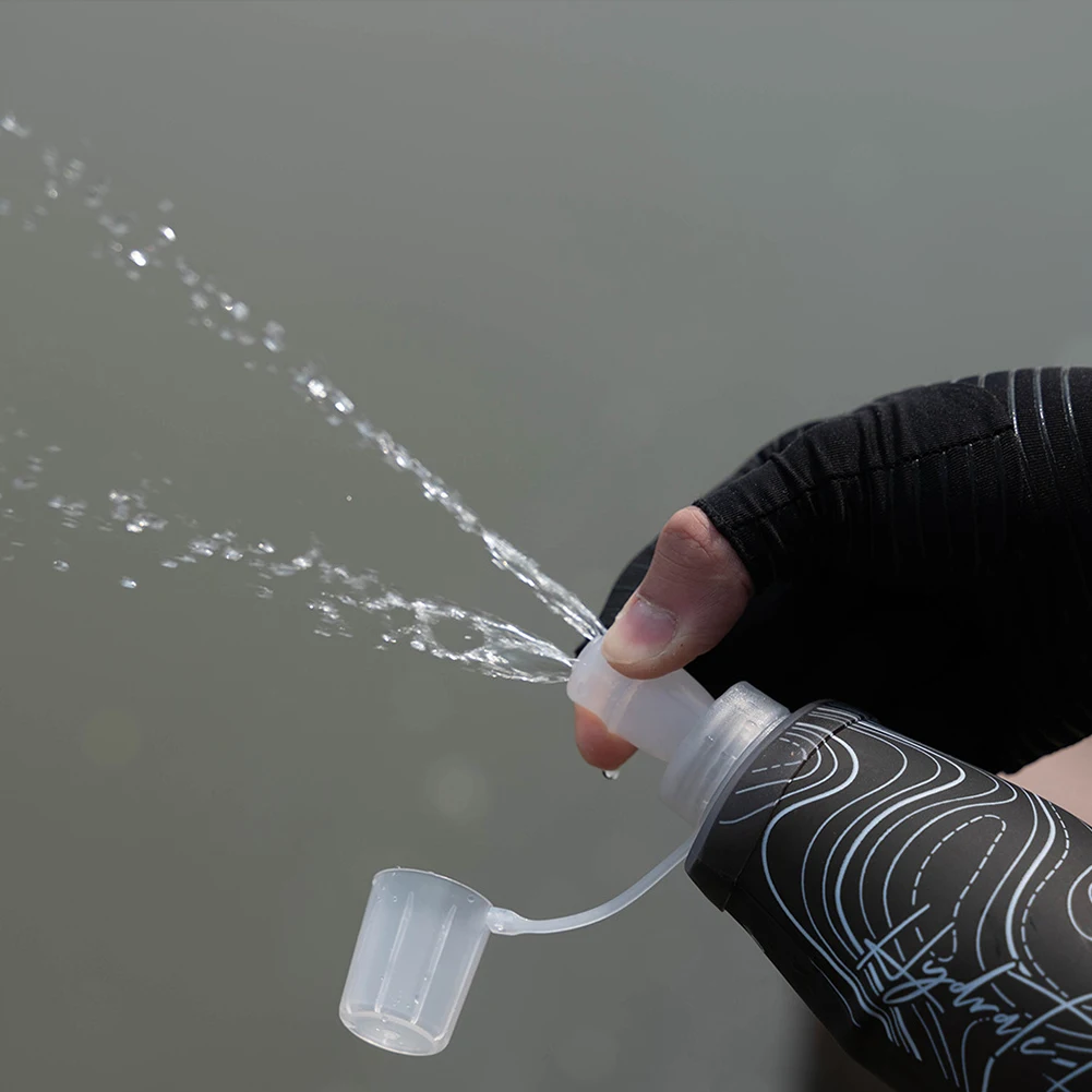 Портативная складная силиконовая бутылка для воды для занятий спортом на открытом воздухе, бега, пешего туризма, марафона, герметичная мягкая бутылка для легкого увлажнения
Портативная складная силиконовая бутылка для воды для занятий спортом на открытом воздухе, бега, пешего туризма, марафона, герметичная мягкая бутылка для легкого увлажнения