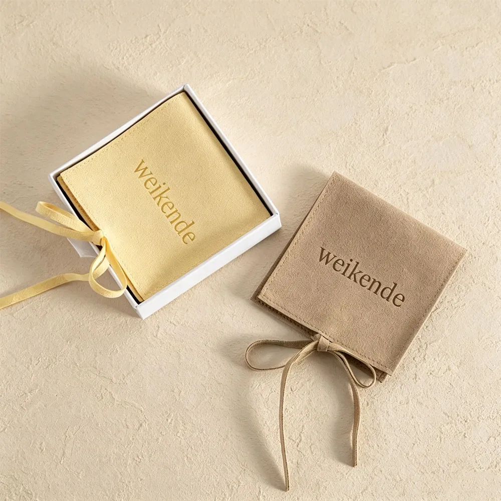 100pcs Personalized Microfiber Velvet Jewelry Gift Bag Wedding Favors Bulk Brooch Organizer Pouch Earrings Packaging Storage Bag
100pcs Personalized Microfiber Velvet Jewelry Gift Bag Wedding Favors Bulk Brooch Organizer Pouch Earrings Packaging Storage Bag